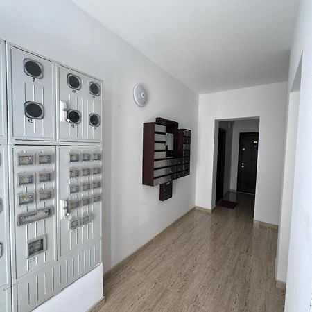 Apartament Simoni Ploieşti Eksteriør bilde