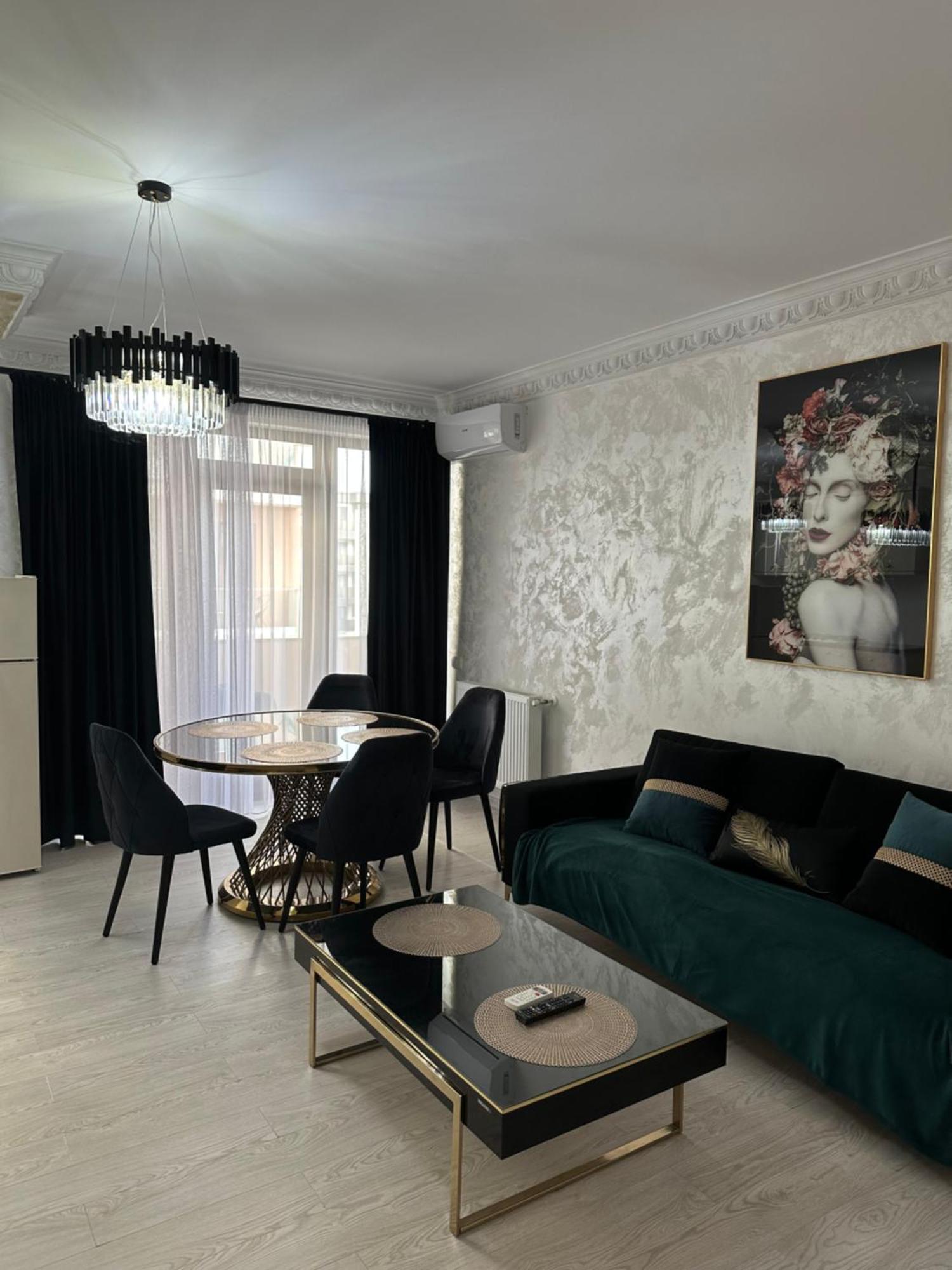Apartament Simoni Ploieşti Eksteriør bilde
